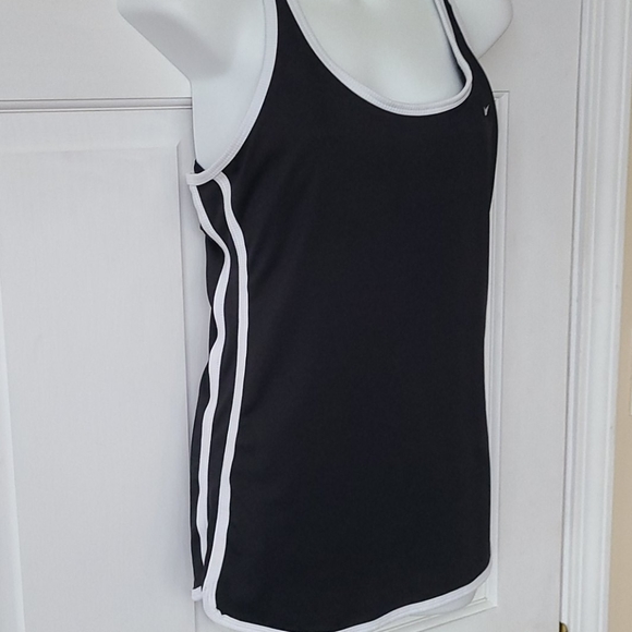 Nike Black White Tank - Picture 2 of 7